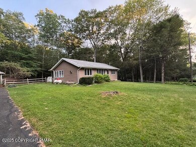 184 Oak Ln, Cresco, PA 18326 - photo 2