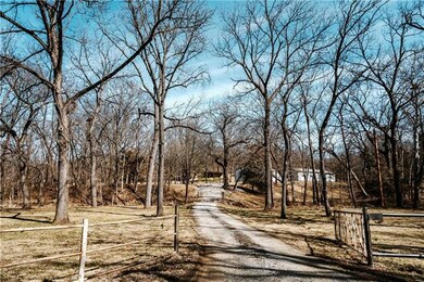 1962 E 850th Rd, Lecompton, KS 66050 - photo 2