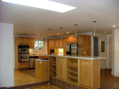 unlisted-address, Bend, OR 97702 - photo 7