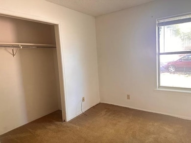 1913 Ridgeway Rd, Blackwell, OK 74631 - photo 5