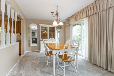 2136 Berkley Ct unit 201B, Naperville, IL 60565 - photo 7