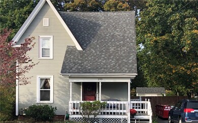 293 Norwood Ave, Warwick, RI 02888 - photo 3