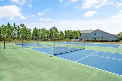 For the pickle ball lovers enjoy 2 courts. Plus th