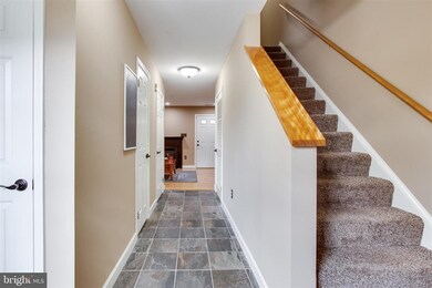 300A Locust St SE unit 1, Vienna, VA 22180 - photo 3