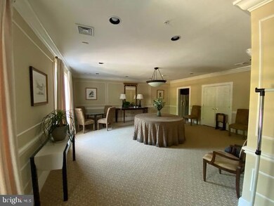 11924 Darnestown Rd unit 204, Gaithersburg, MD 20878 - photo 3