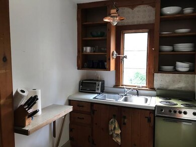 162 New York Ave, Oak Bluffs, MA 02557 - photo 6