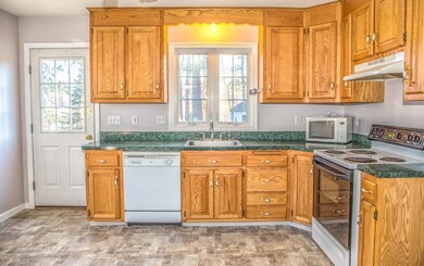 120 Cottage Rd, Enfield, CT 06082 - photo 7