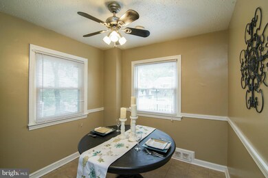 5523 Volta Ave, Bladensburg, MD 20710 - photo 6