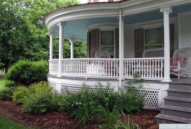 59 W Market St, Red Hook, NY 12571 - photo 3