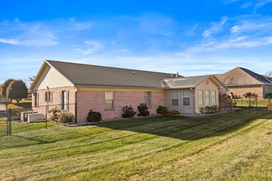 4875 Stapleton Rd, Morristown, TN 37813 - photo 3