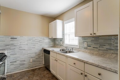 811 Chalmers St, Durham, NC 27707 - photo 7