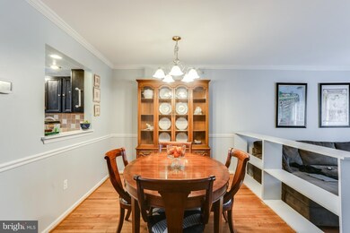 9337 Kendal Cir, Laurel, MD 20723 - photo 6