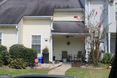 5902 Trent Walk Dr, Lithonia, GA 30038 - photo 4