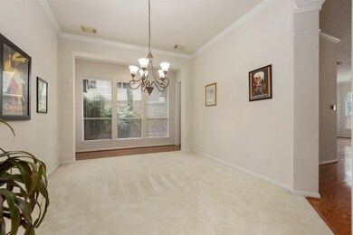 Formal dining without furniture and ready to make your own.