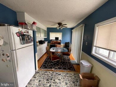 27 Merry Rd, Newark, DE 19713 - photo 4