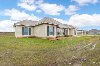 129 Collett Ct unit 131, Weatherford, TX 76088 - photo 2