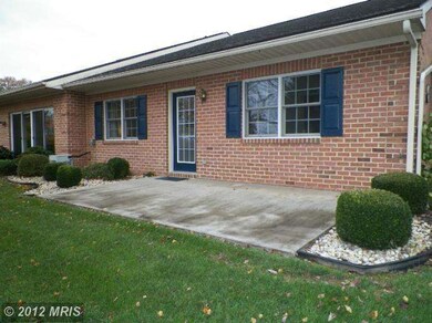 187 Sunbrook Ln, Hagerstown, MD 21742 - photo 2