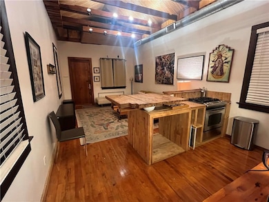 2515 Upperline St, New Orleans, LA 70115 - photo 6