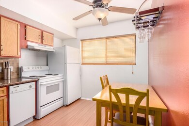 721 E Montebello Ave unit 103, Phoenix, AZ 85014 - photo 6