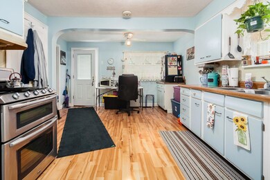 [014] 498 Catherine St, Columbu