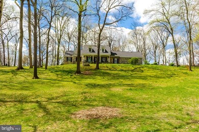 135 Woodcrest Dr, Winchester, VA 22603 - photo 2