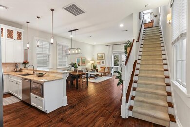 542 Third St, New Orleans, LA 70130 - photo 6