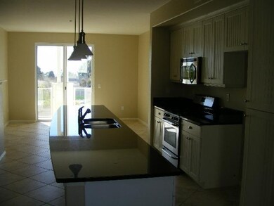 785 Harbor Cliff Way unit 179, Oceanside, CA 92054 - photo 3