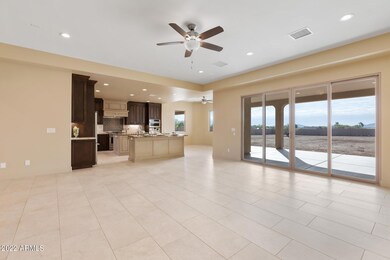 Open & Entertaining Space