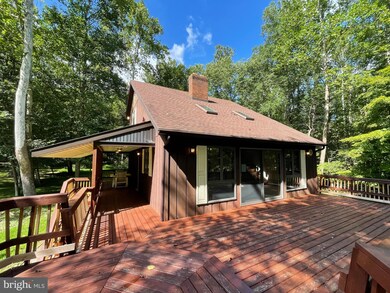 497 Comptons Ln, Great Cacapon, WV 25422 - photo 6