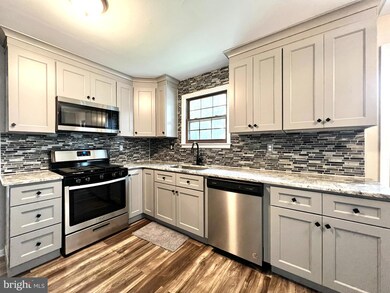 19 Carrie Place, Sicklerville, NJ 08081 - photo 7