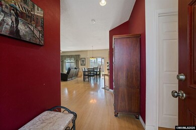 680 Burghardt Dr, Molalla, OR 97038 - photo 5