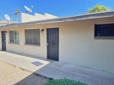 3646 E Montecito Ave unit 2, Phoenix, AZ 85018 - photo 2