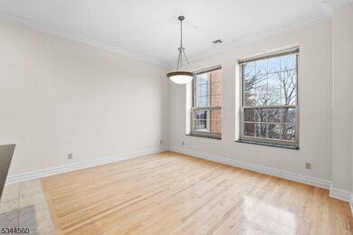 33 Forest Ave unit 3C, Hawthorne, NJ 07506 - photo 3