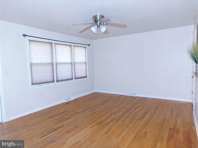 954 Charles St, Vineland, NJ 08360 - photo 2