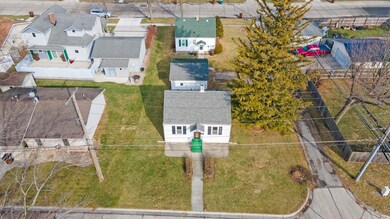 312 W 16th St, Auburn, IN 46706 - photo 4