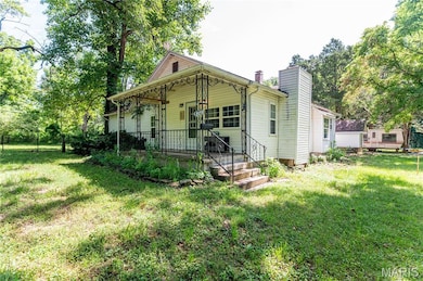 870 Walnut St, Newburg, MO 65550 - photo 2