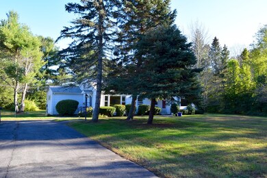 2240-2242 Barre Rd unit 2, Hardwick, MA 01037 - photo 2