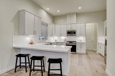 1626 Northwood St, Houston, TX 77009 - photo 5