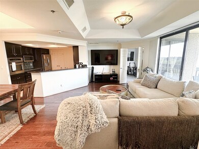 The Shelton unit 801A, Dallas, TX 75225 - photo 3