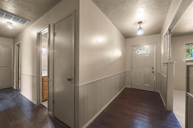 108 Mockingbird Ln, Elk City, OK 73644 - photo 7