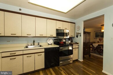 2331 Old Court Rd unit 101, Pikesville, MD 21208 - photo 5