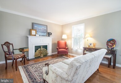 9542 Hallhurst Rd, Nottingham, MD 21236 - photo 5