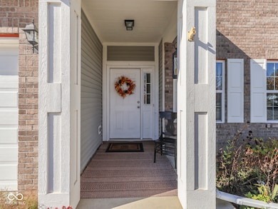Covered front entry that welcomes your guests