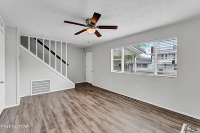 12-217 W Fairview Rd-12