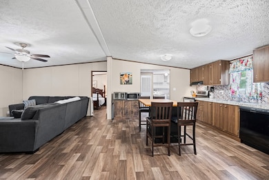 2057 Old Peach Tree Rd, Green Bay, VA 23942 - photo 5