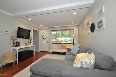 7712 Rochelle Rd, Louisville, KY 40228 - photo 4