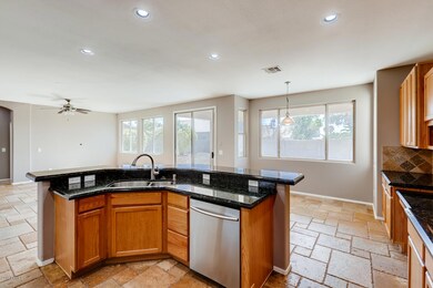 8357 W Myrtle Ave, Glendale, AZ 85305 - photo 6