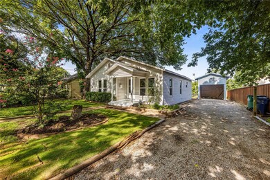 Charming 3 bed 2 bath with carport.