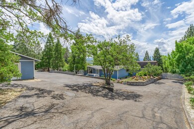 1922 Coker Butte Rd, Medford, OR 97504 - photo 7