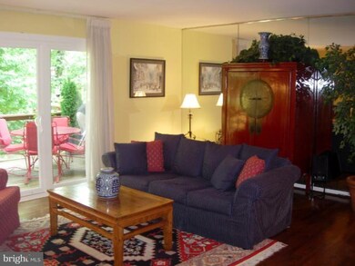 1928 Greenhaven Dr, Baltimore, MD 21209 - photo 2